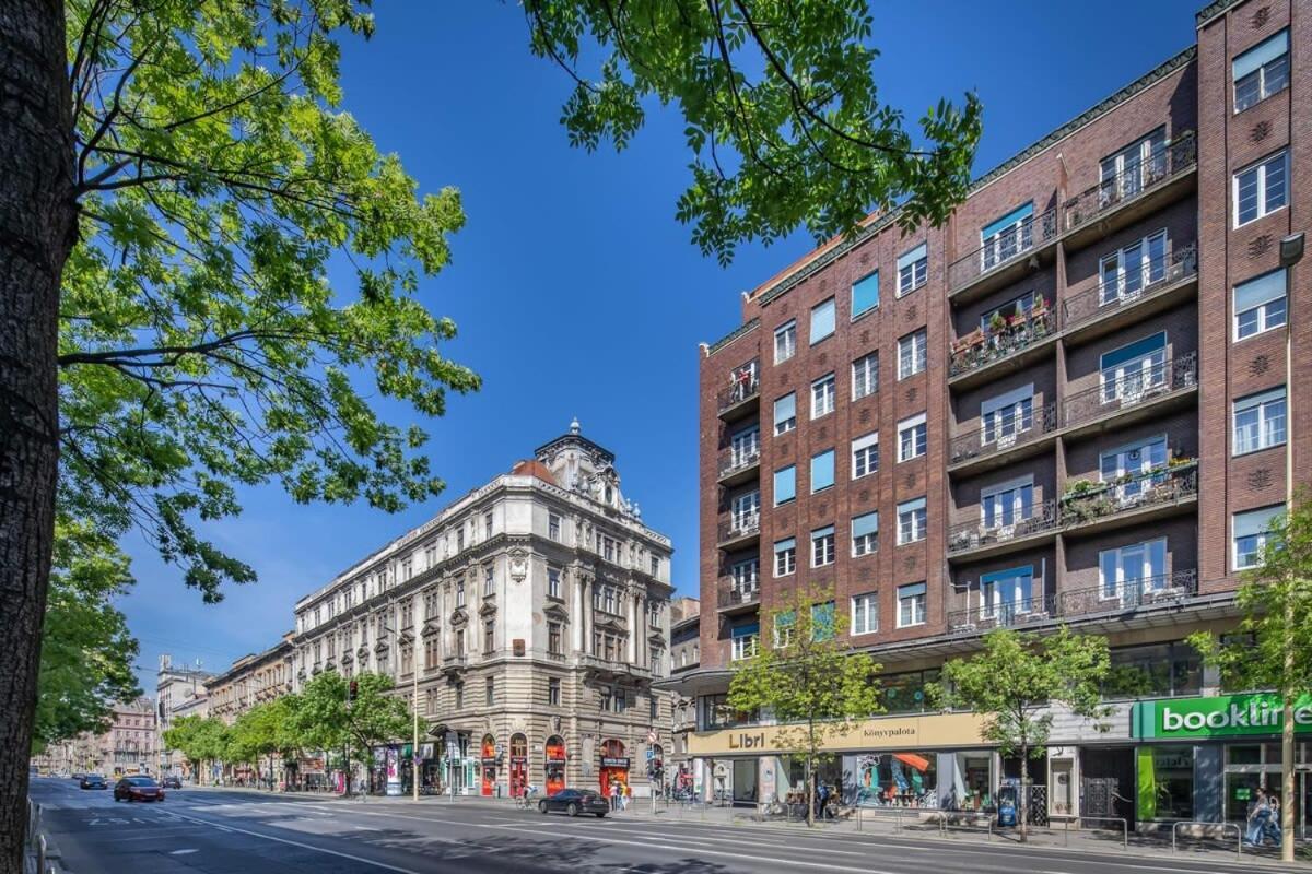 Ultra Central Mini Studio Budapest Extérieur photo